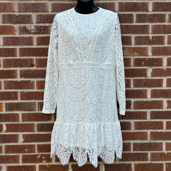 JJ’s House Dresses & Skirts - JJ's House Scoop Bodycon Lace Mini Dress White NWT Coquette Romantic Party Sz L